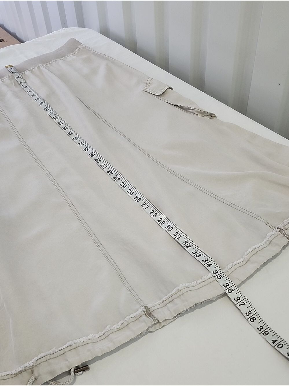XCVI Womens Leslyn Cargo Skirt Tan Sz Lg NWT Pockets Transitional Earthy Scandi - Picture 9 of 10